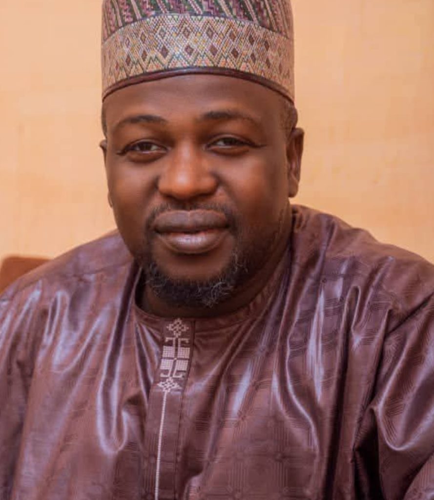 MUNA KIRA DA MAOGAYA BAYAN SANATA BARAU I JIBRIN (DSP) YAN GWAGWARMAYA MASU KARE KIMA DA MARTABA A KAFAFEN YADA LABARAI DA SU MAIDA TAKOBIN SU NA SIYASA CIKIN KUBE AKAN BATUN AA ZAURA AZO AKALLI APC Inji ADAMU ABDULLAHI KARKASARA (SLA) Screenshot 20260107 232436