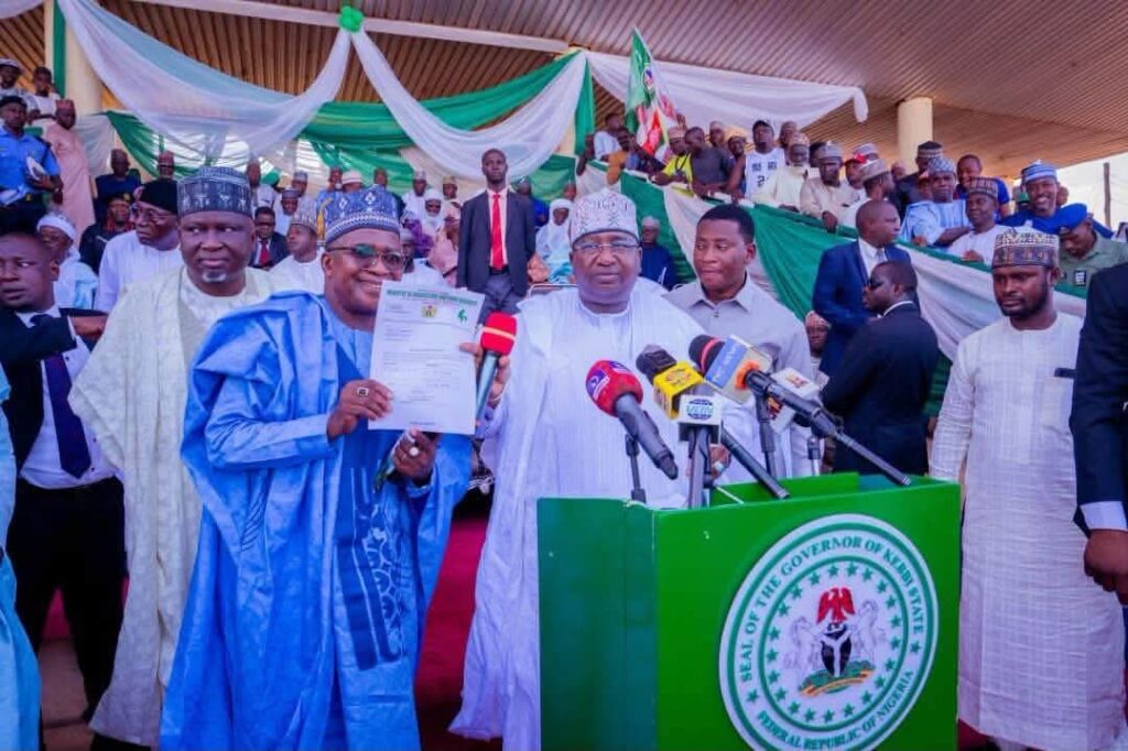 GWAMNAN JIHAR KEBBI YA RABA TAKIN ZAMANI GA MANOMAN JIHAR DOMIN SAMAR DA ABINCI R FB IMG 1784549938015